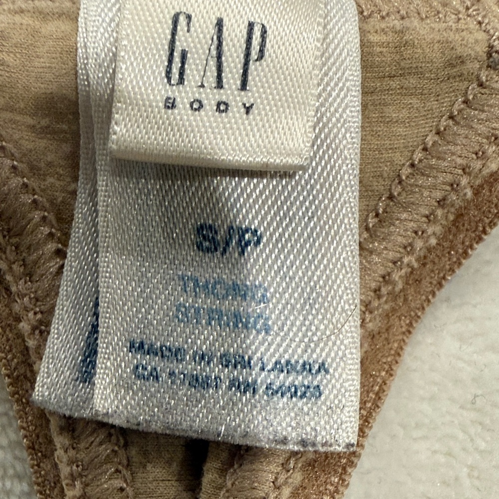 GAP Body Neutral Thong Set - Picture 3 of 3
